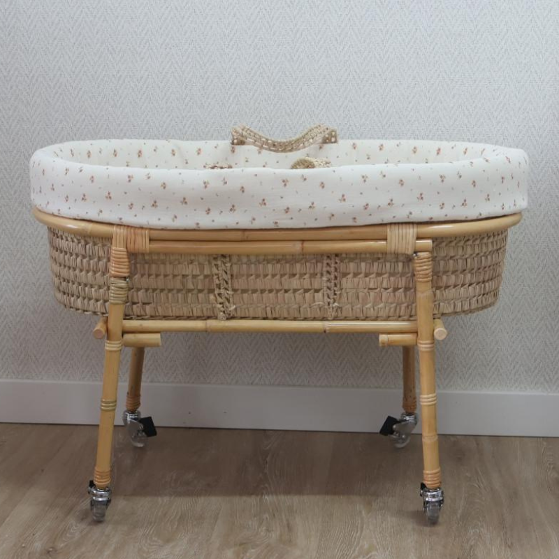 Moisés de Mimbre y Bambú Colección Dalia