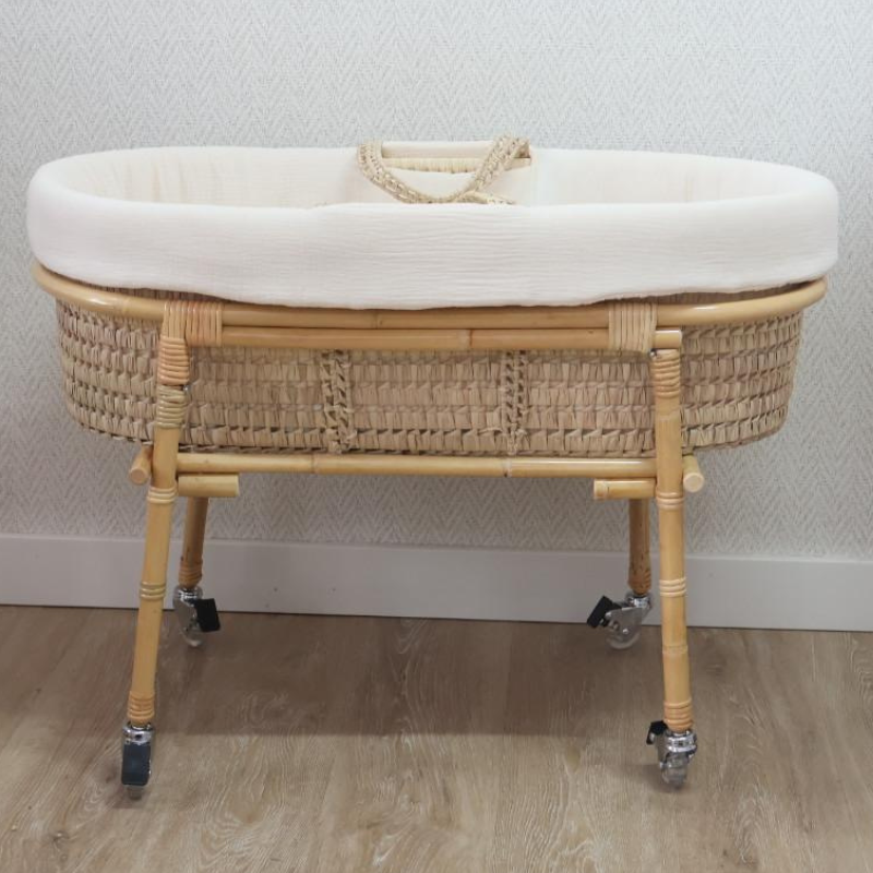 Moisés de Mimbre y Bambú Beige